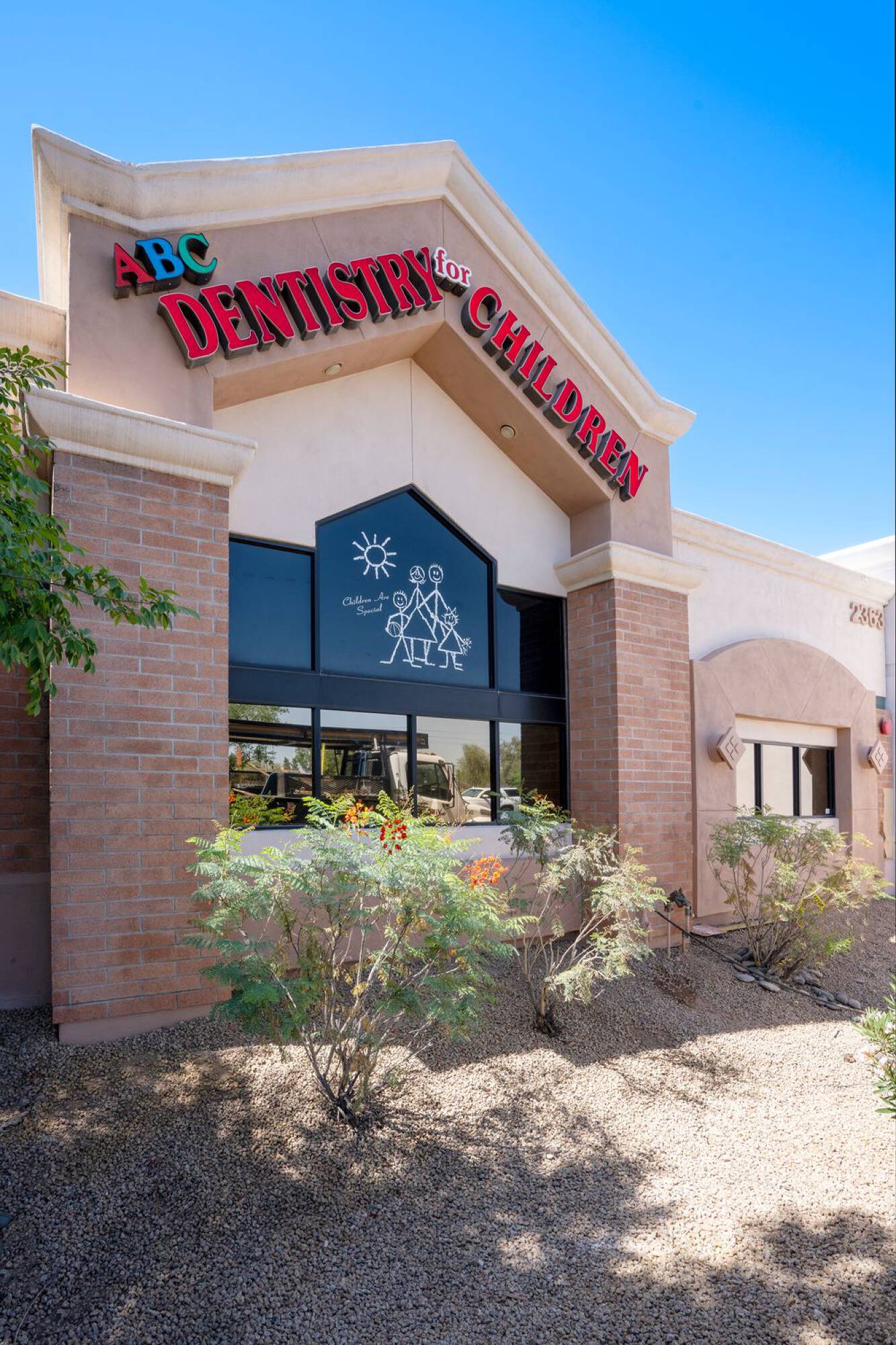 Convenient Commercial Office